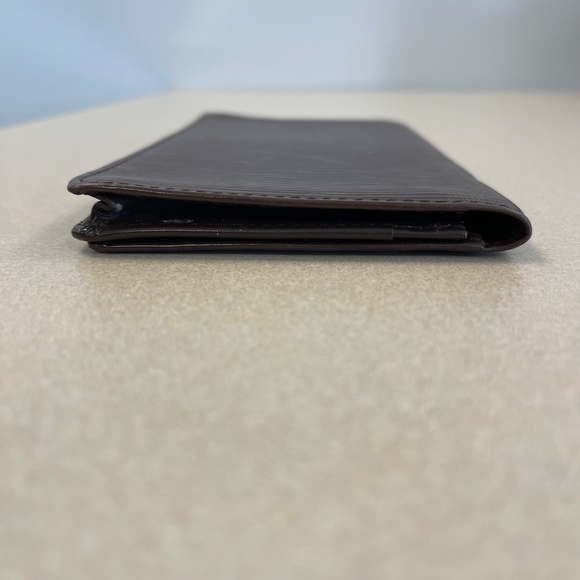 Louis Vuitton Brown Epi Leather Porte Cartes Credit Wallet -Preloved - Like New! - Picture 4 of 15